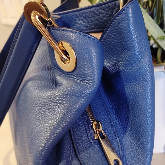 Michael Kors Handbag - Picture 9 of 13